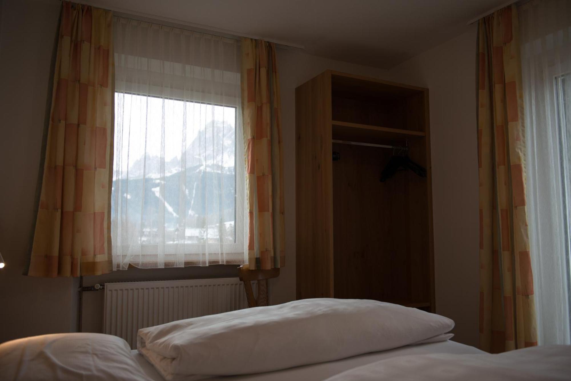 Garni Hofer Aparthotel Sexten Luaran gambar