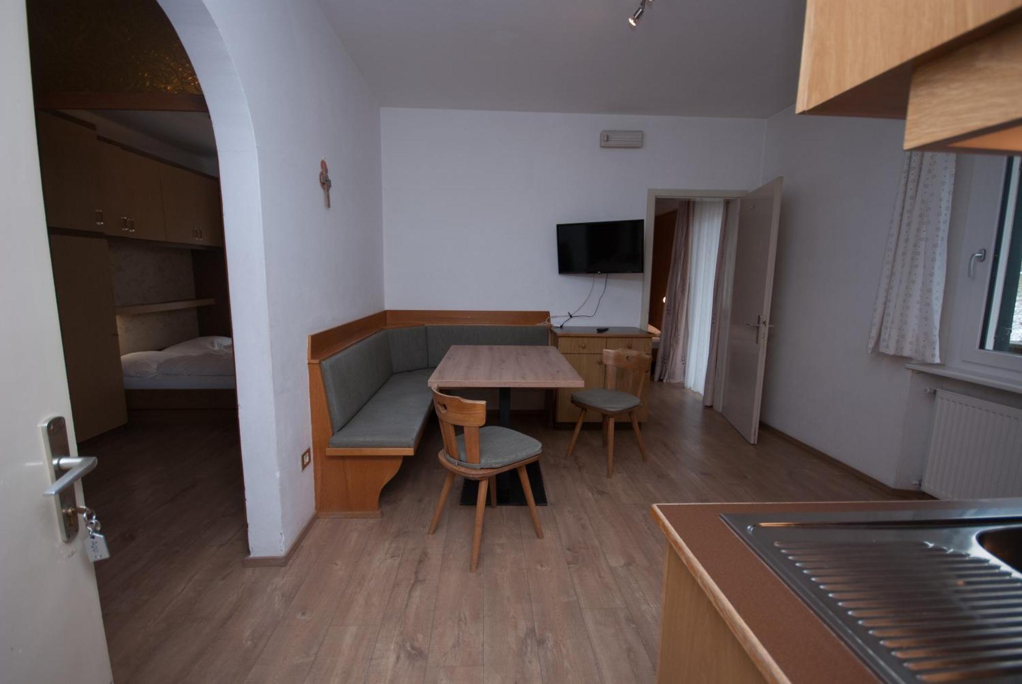 Garni Hofer Aparthotel Sexten Luaran gambar