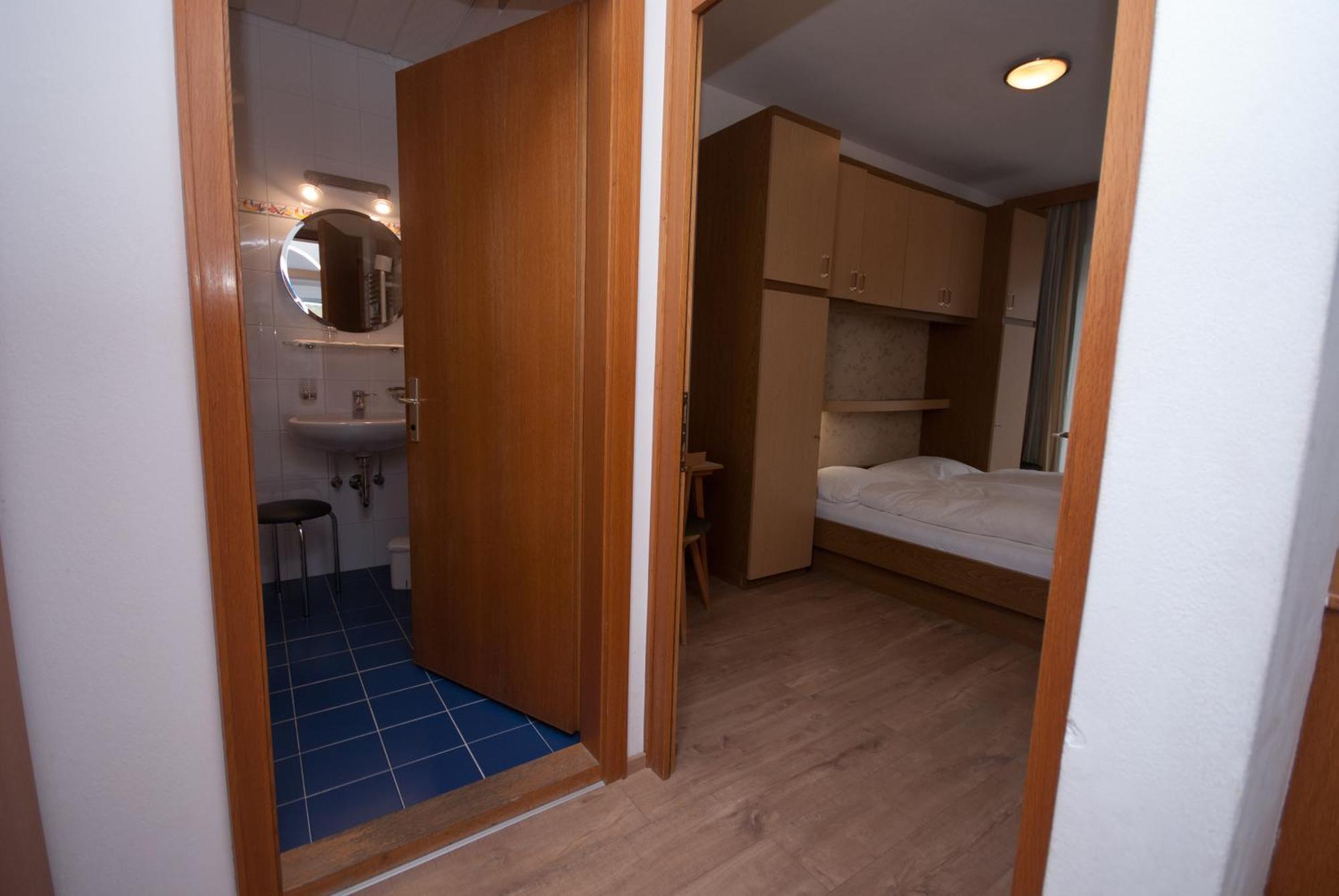 Garni Hofer Aparthotel Sexten Luaran gambar